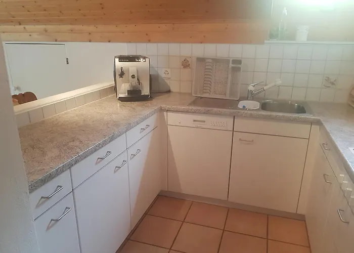 Dachwohnung Unterem Hoereli * فال